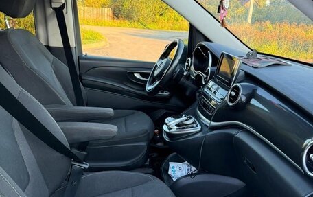 Mercedes-Benz V-Класс, 2015 год, 3 600 000 рублей, 9 фотография