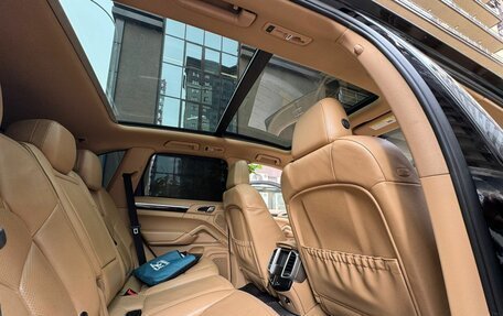 Porsche Cayenne III, 2011 год, 2 200 000 рублей, 12 фотография