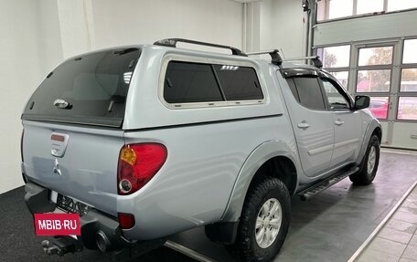 Mitsubishi L200 IV рестайлинг, 2015 год, 1 590 000 рублей, 4 фотография