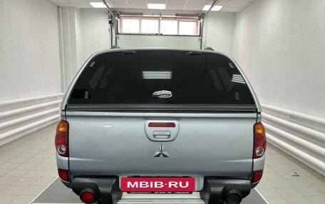 Mitsubishi L200 IV рестайлинг, 2015 год, 1 590 000 рублей, 5 фотография