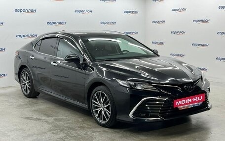 Toyota Camry, 2022 год, 3 275 000 рублей, 2 фотография