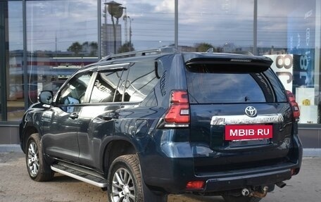 Toyota Land Cruiser Prado 150 рестайлинг 2, 2018 год, 4 205 000 рублей, 7 фотография