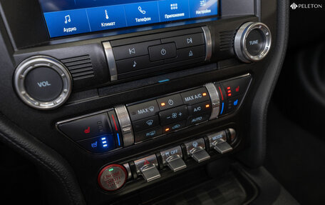 Ford Mustang VI рестайлинг, 2022 год, 8 300 000 рублей, 17 фотография