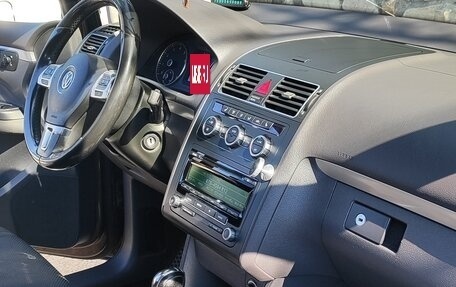 Volkswagen Touran III, 2012 год, 1 200 000 рублей, 9 фотография