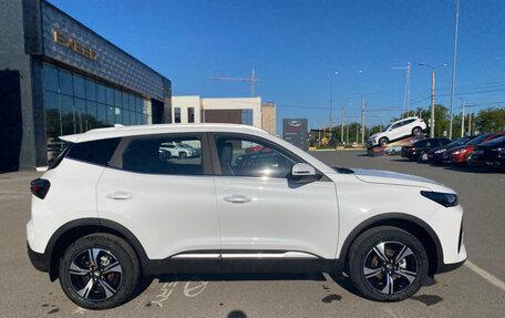 Chery Tiggo 4 I рестайлинг, 2024 год, 2 240 000 рублей, 5 фотография
