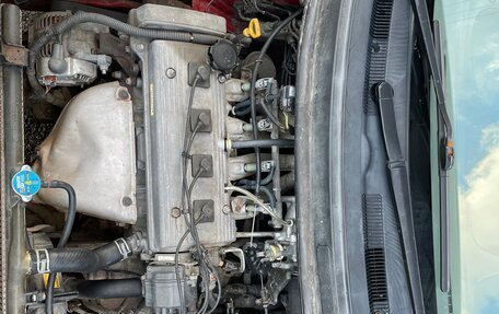 Toyota Corolla Spacio II, 1997 год, 295 000 рублей, 8 фотография