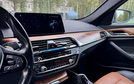 BMW 5 серия, 2018 год, 2 350 000 рублей, 4 фотография