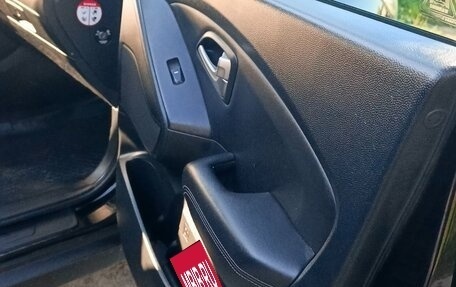 Hyundai ix35 I рестайлинг, 2012 год, 1 090 000 рублей, 4 фотография