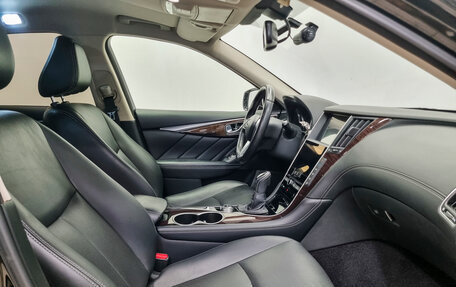 Infiniti Q50 I рестайлинг, 2017 год, 2 600 000 рублей, 11 фотография