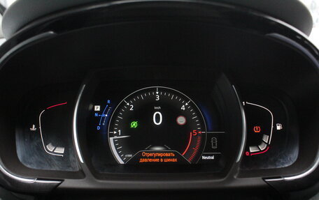Renault Espace V рестайлинг, 2016 год, 1 590 000 рублей, 11 фотография