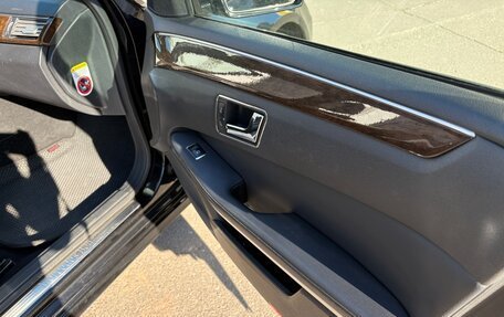 Mercedes-Benz E-Класс, 2011 год, 1 136 000 рублей, 14 фотография