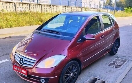 Mercedes-Benz A-Класс, 2009 год, 500 000 рублей, 1 фотография