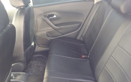 Volkswagen Polo VI (EU Market), 2011 год, 400 000 рублей, 6 фотография