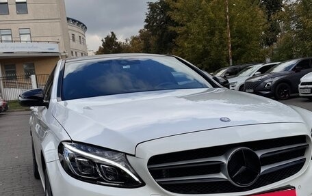 Mercedes-Benz C-Класс, 2017 год, 2 530 000 рублей, 21 фотография