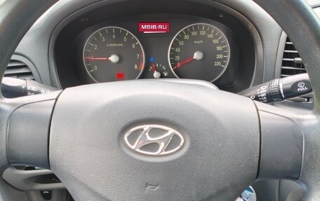 Hyundai Verna II, 2007 год, 380 000 рублей, 9 фотография