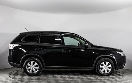 Mitsubishi Outlander III рестайлинг 3, 2014 год, 1 149 000 рублей, 4 фотография