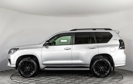 Toyota Land Cruiser Prado 150 рестайлинг 2, 2020 год, 6 699 000 рублей, 12 фотография