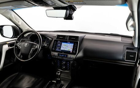 Toyota Land Cruiser Prado 150 рестайлинг 2, 2020 год, 6 699 000 рублей, 13 фотография