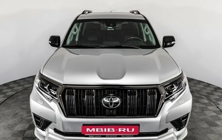 Toyota Land Cruiser Prado 150 рестайлинг 2, 2020 год, 6 699 000 рублей, 5 фотография