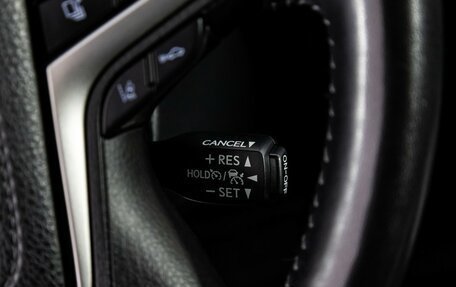 Toyota Land Cruiser Prado 150 рестайлинг 2, 2020 год, 6 699 000 рублей, 28 фотография