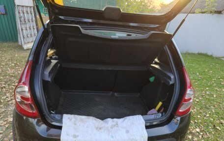 Renault Sandero I, 2013 год, 900 000 рублей, 11 фотография