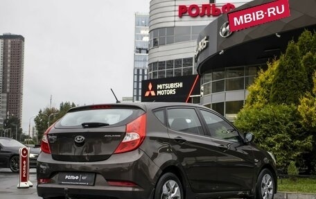 Hyundai Solaris II рестайлинг, 2015 год, 845 000 рублей, 5 фотография