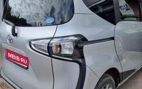 Toyota Sienta II, 2020 год, 1 570 000 рублей, 8 фотография