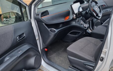 Toyota Sienta II, 2020 год, 1 570 000 рублей, 18 фотография