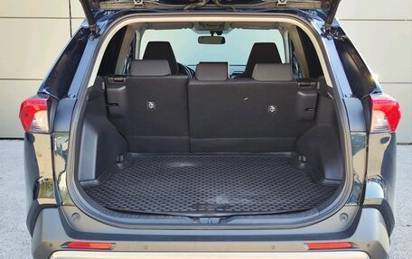 Toyota RAV4, 2020 год, 2 999 000 рублей, 10 фотография