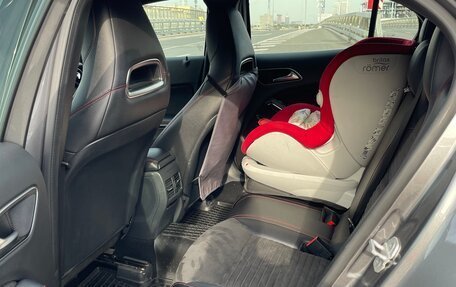 Mercedes-Benz GLA, 2017 год, 2 500 000 рублей, 15 фотография