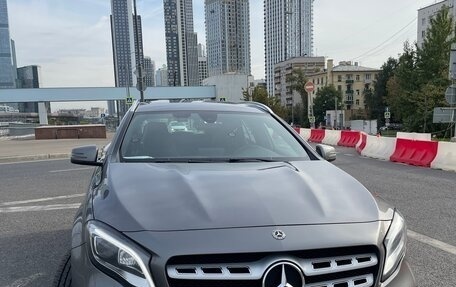 Mercedes-Benz GLA, 2017 год, 2 500 000 рублей, 14 фотография
