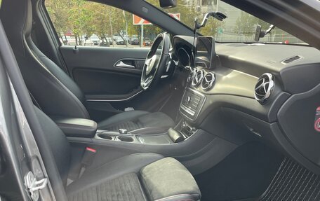 Mercedes-Benz GLA, 2017 год, 2 500 000 рублей, 18 фотография