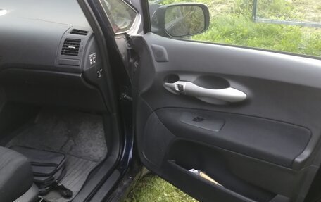 Toyota Auris II, 2008 год, 900 000 рублей, 14 фотография