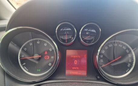 Opel Astra J, 2013 год, 780 000 рублей, 9 фотография