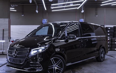 Mercedes-Benz V-Класс, 2024 год, 12 800 000 рублей, 19 фотография