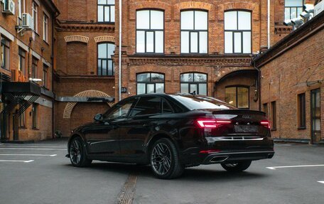 Audi A4, 2019 год, 2 590 000 рублей, 12 фотография