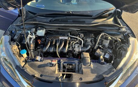 Honda Vezel, 2015 год, 1 400 000 рублей, 17 фотография