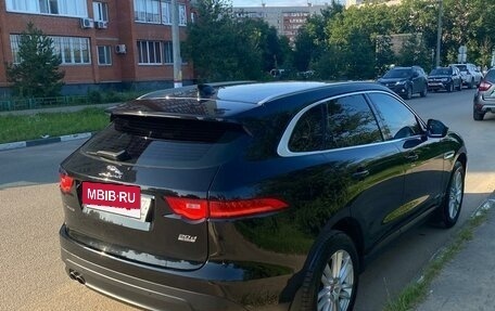 Jaguar F-Pace, 2017 год, 3 188 888 рублей, 5 фотография