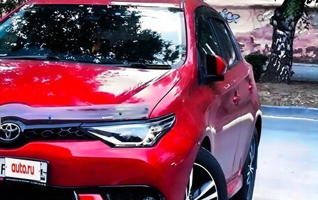 Toyota Auris II, 2016 год, 155 000 рублей, 5 фотография