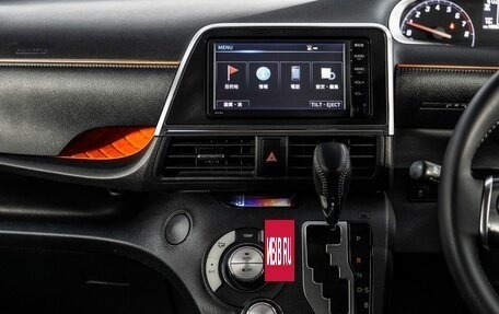 Toyota Sienta II, 2016 год, 1 290 000 рублей, 12 фотография