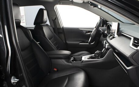 Toyota RAV4, 2020 год, 3 380 000 рублей, 11 фотография