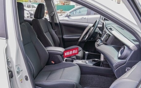 Toyota RAV4, 2017 год, 2 140 000 рублей, 7 фотография