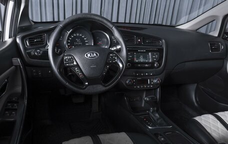 KIA cee'd III, 2014 год, 1 220 000 рублей, 6 фотография