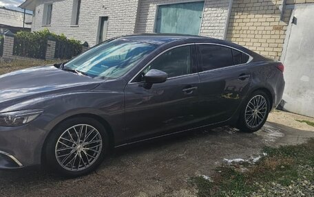 Mazda 6, 2015 год, 1 900 000 рублей, 4 фотография