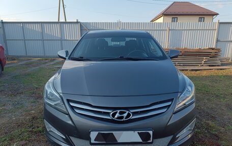 Hyundai Solaris II рестайлинг, 2016 год, 1 200 000 рублей, 2 фотография