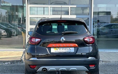 Renault Kaptur I рестайлинг, 2018 год, 1 450 000 рублей, 5 фотография