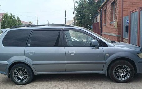 Mitsubishi Space Wagon III, 2003 год, 700 000 рублей, 1 фотография