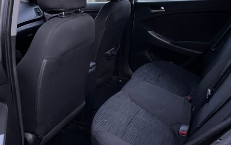 Hyundai Solaris II рестайлинг, 2015 год, 720 000 рублей, 7 фотография