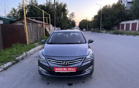 Hyundai Solaris II рестайлинг, 2015 год, 720 000 рублей, 11 фотография