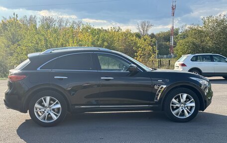 Infiniti QX70, 2016 год, 2 500 000 рублей, 5 фотография